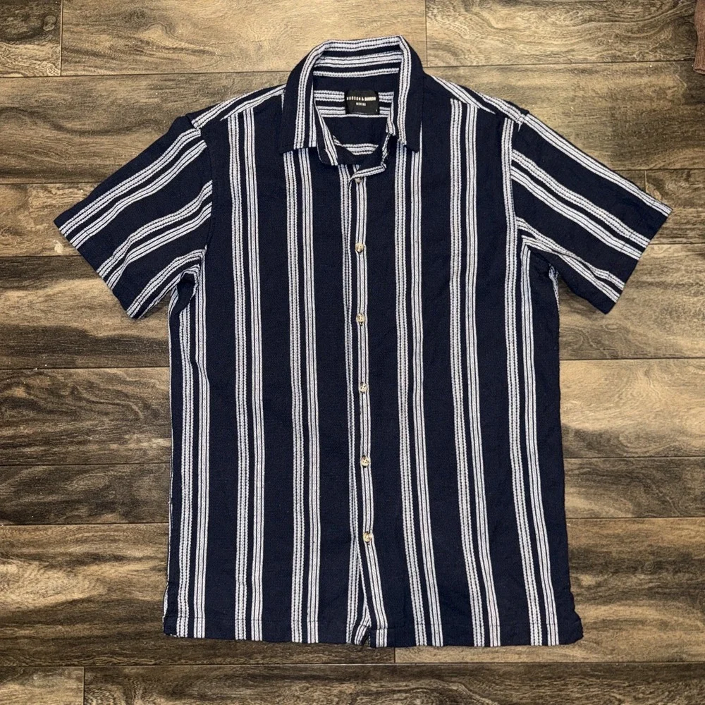 Hudson & Barrow Woven Button-Down Shirt Short Sleeve Men's Size L Navy Striped